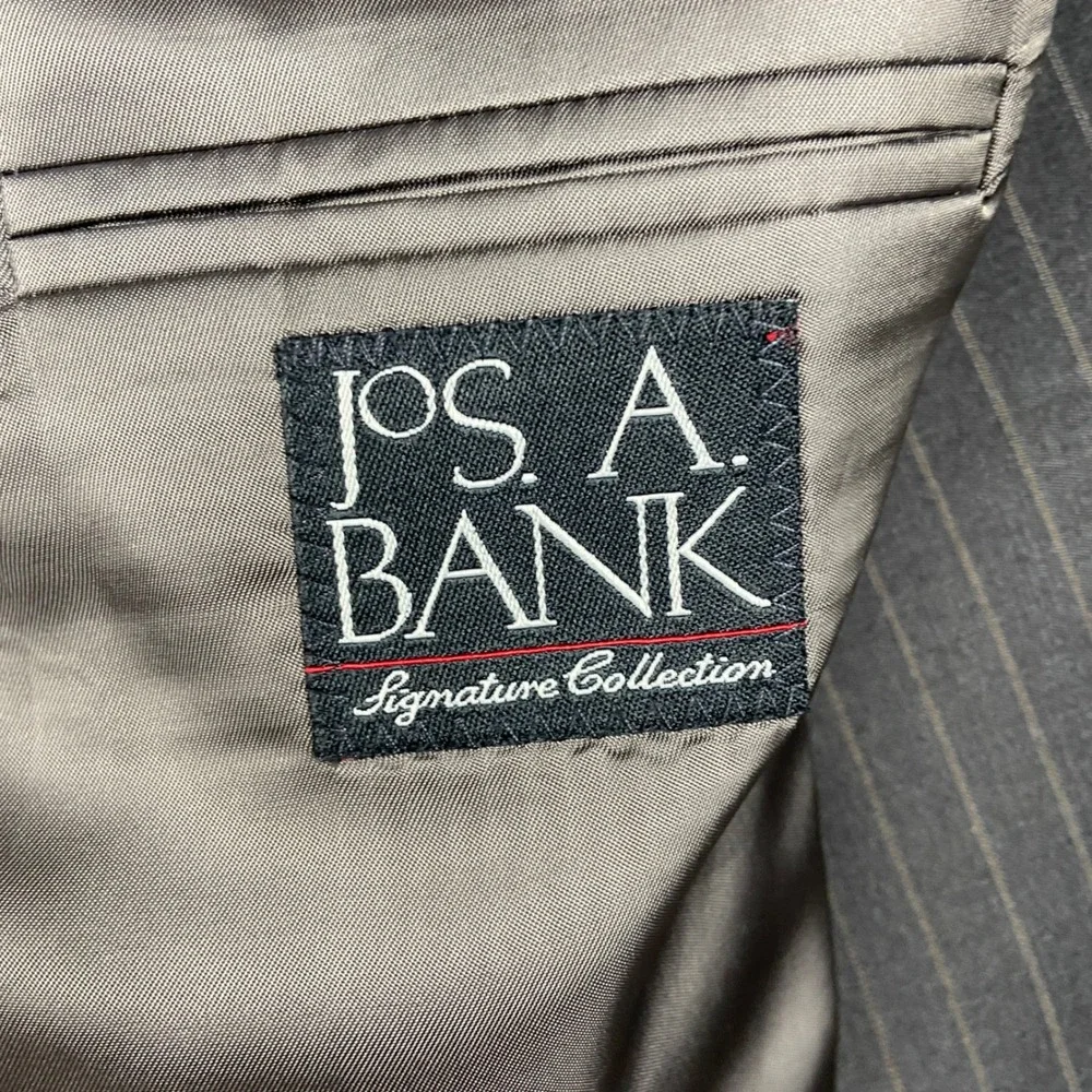 Jos. A. Bank measurements chest